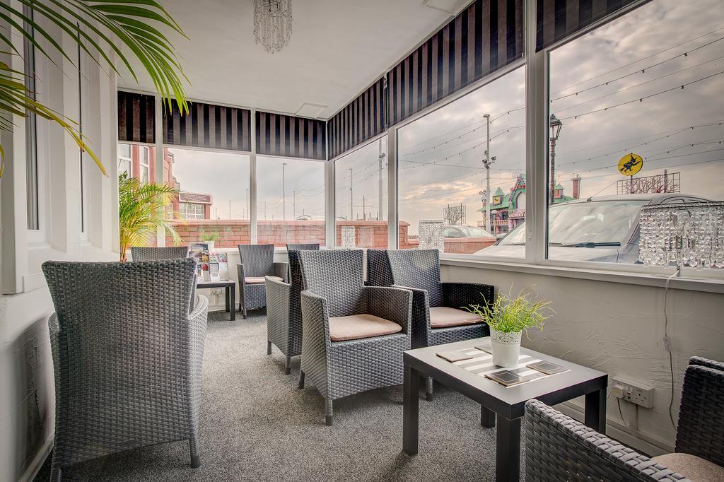 Windsor Park Hotel Blackpool Exterior photo